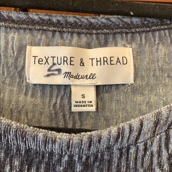 Madewell textured velvet flutter sleeve top - Picture 10 of 10